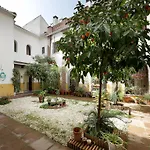 Apartamentos Patios De Alcantara